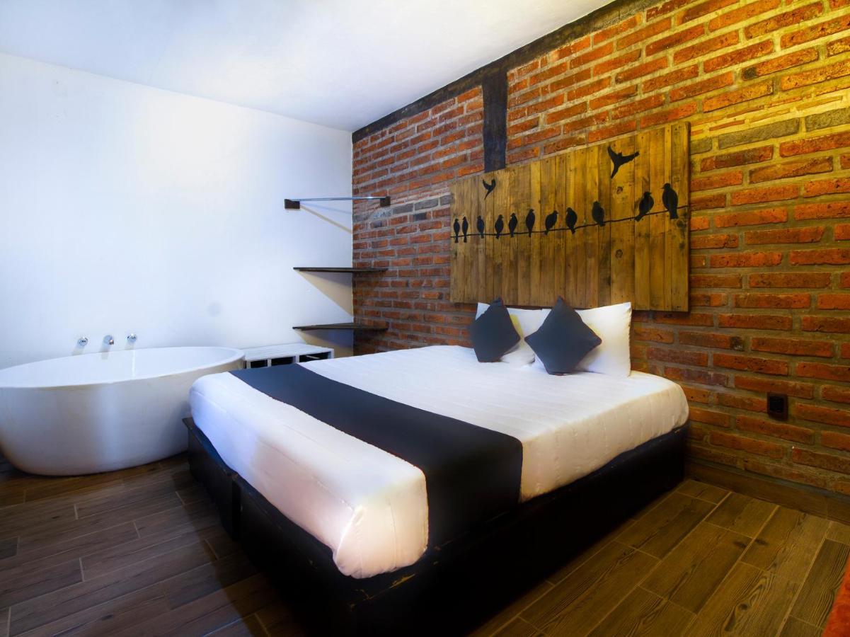 Hotel Cabanas Azul Tequilana Arandas Kültér fotó