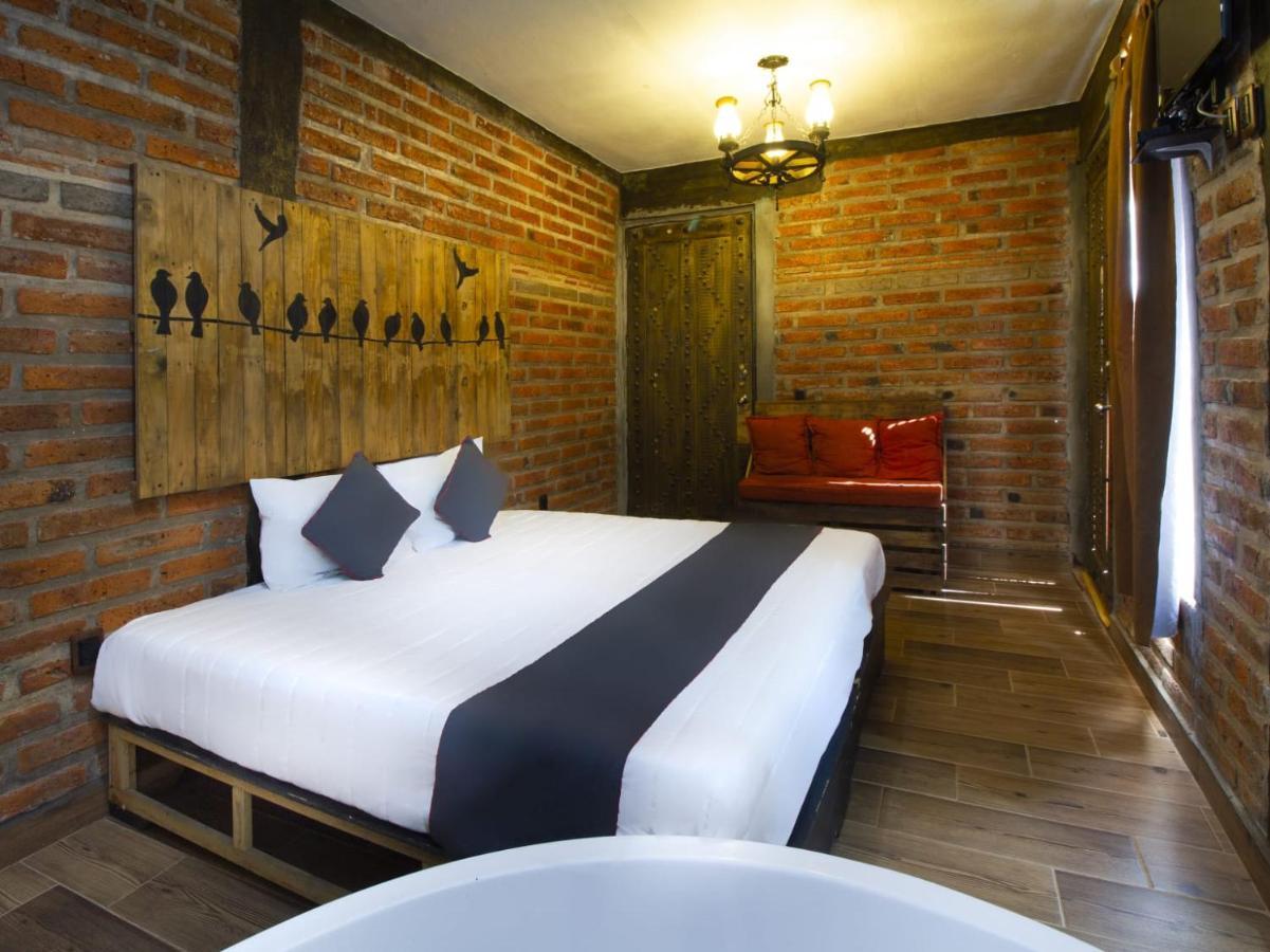 Hotel Cabanas Azul Tequilana Arandas Kültér fotó
