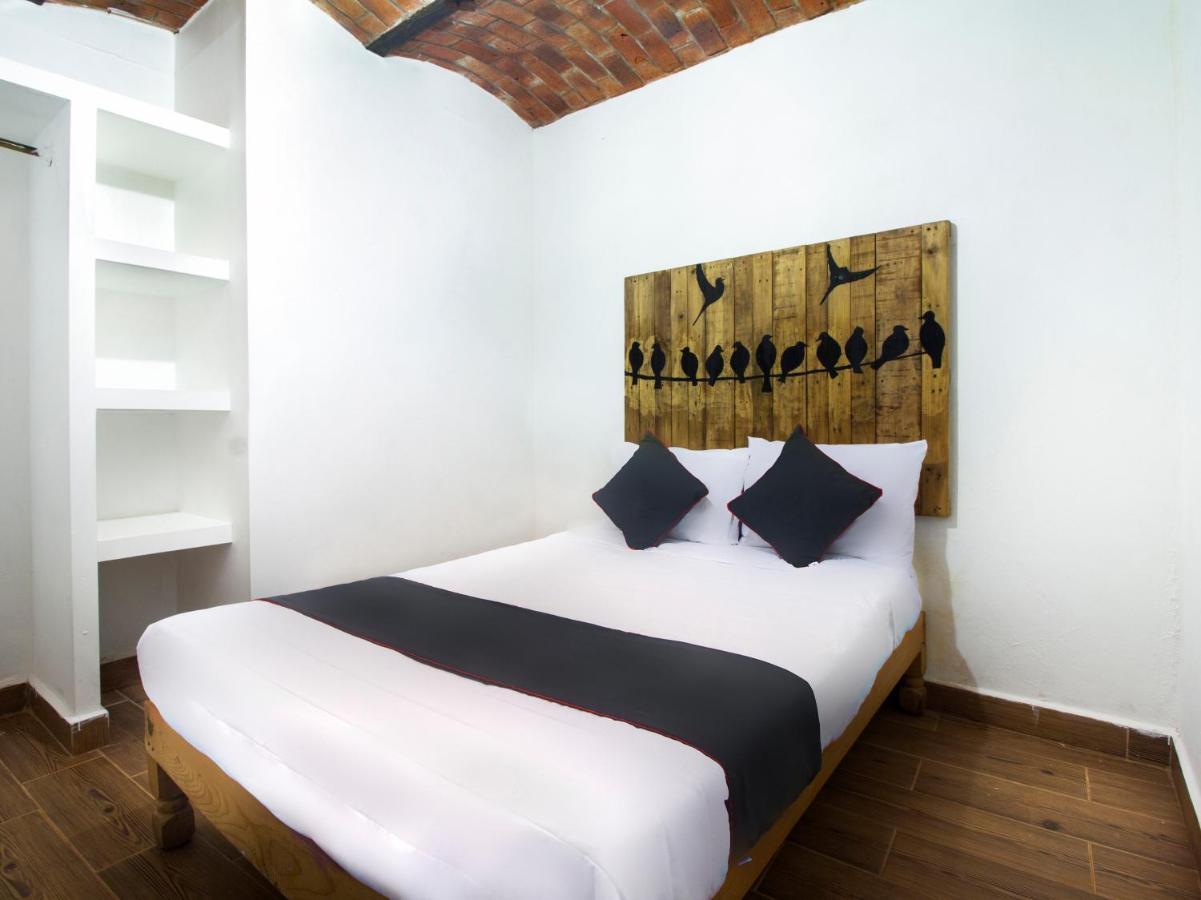 Hotel Cabanas Azul Tequilana Arandas Kültér fotó